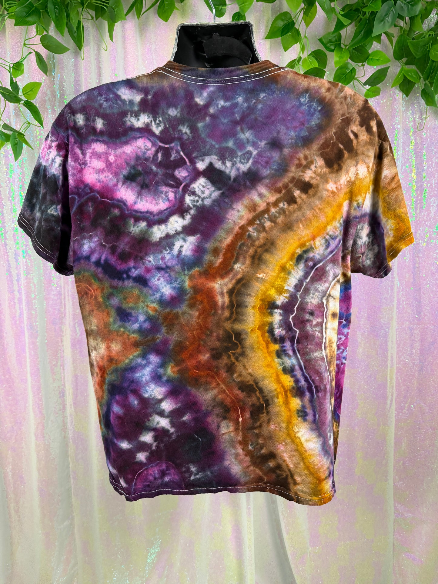 Doogie Threads (L) 🔮🌌⚡🧿 hand-dyed tie dye psychedelic festival trippy geode tee purple blue brown gold (factory tagged: LG)