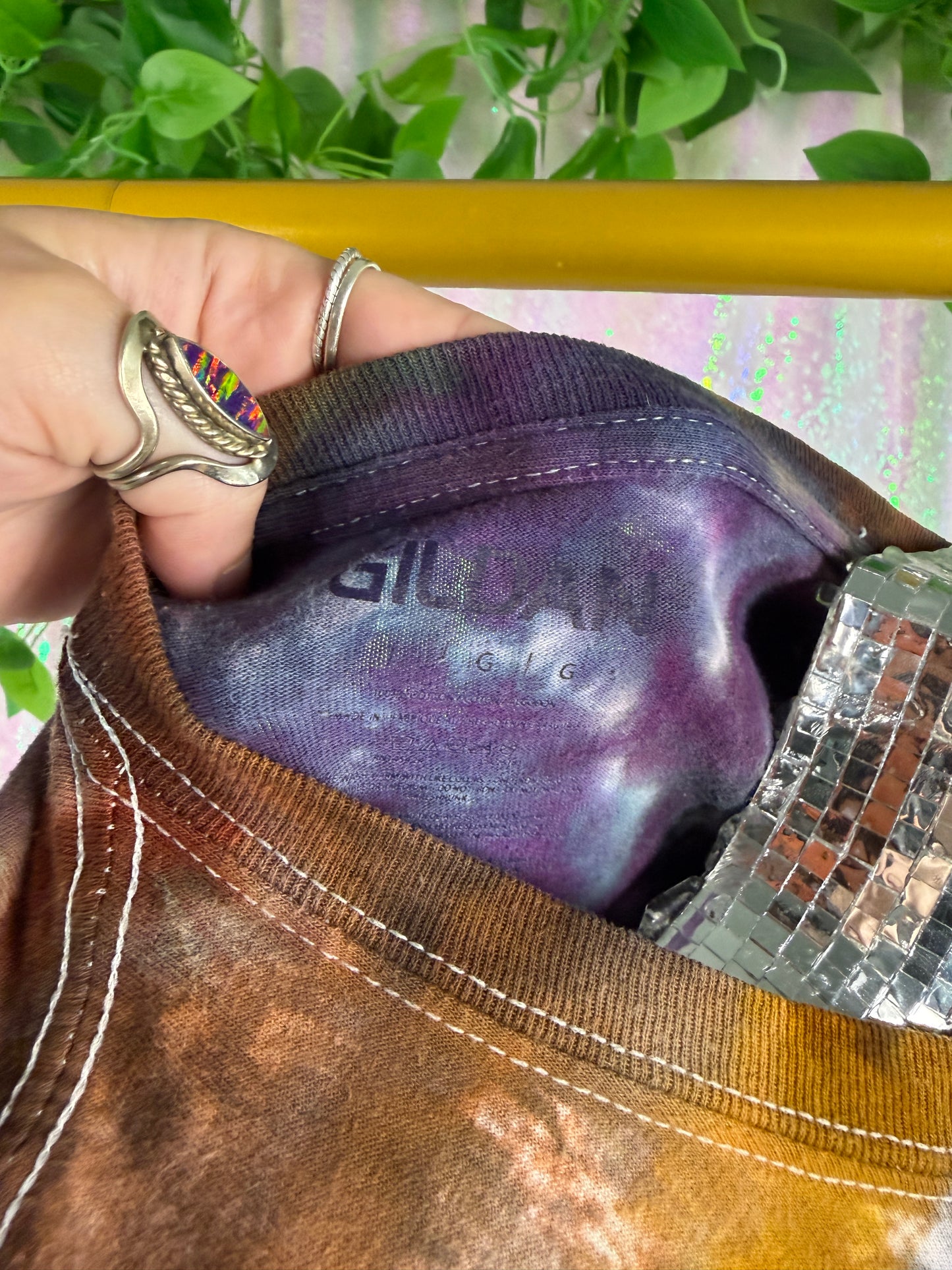 Doogie Threads (L) 🔮🌌⚡🧿 hand-dyed tie dye psychedelic festival trippy geode tee purple blue brown gold (factory tagged: LG)