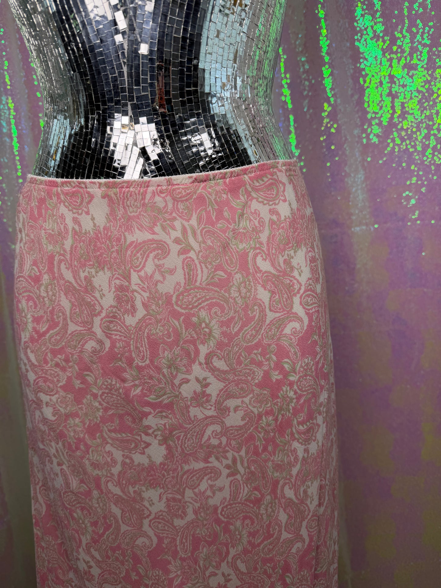 Chadwicks (L) 🌸🎀🌷💕 silky paisley maxi skirt romantic coquette vintage-inspired blush pink ivory (factory tagged: 12P)