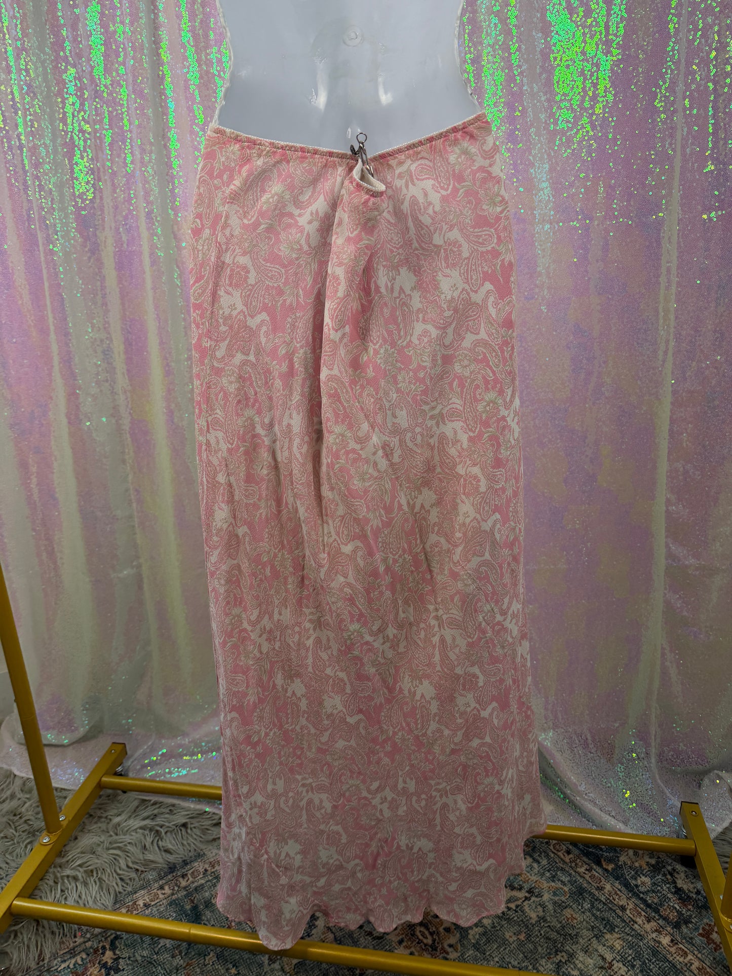 Chadwicks (L) 🌸🎀🌷💕 silky paisley maxi skirt romantic coquette vintage-inspired blush pink ivory (factory tagged: 12P)