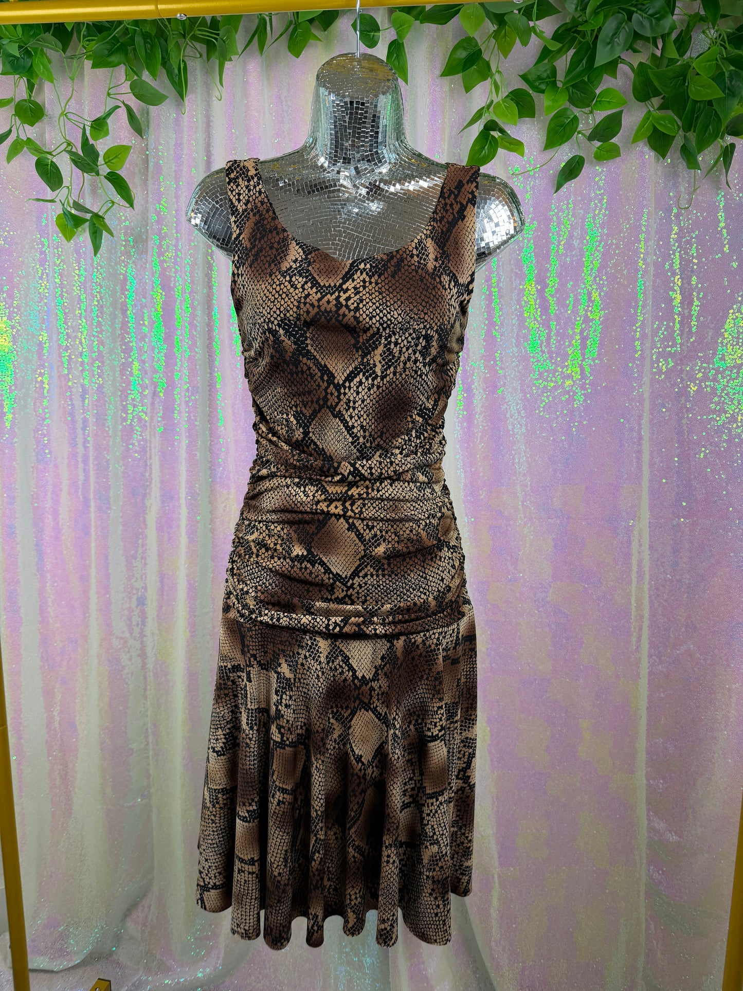 Lily (S) 🐍🤎🖤🌙 snakeskin ruched sleeveless midi dress (factory tagged: P/P)