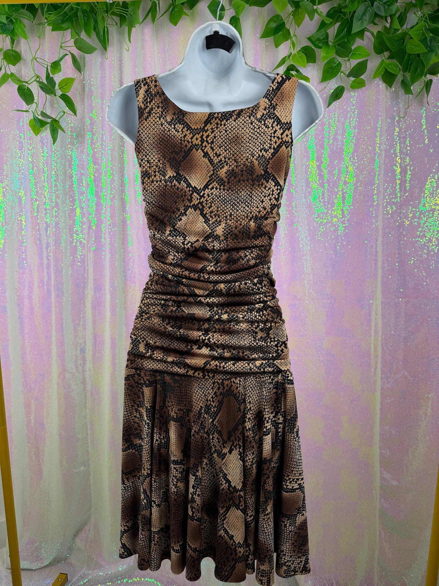 Lily (S) 🐍🤎🖤🌙 snakeskin ruched sleeveless midi dress (factory tagged: P/P)