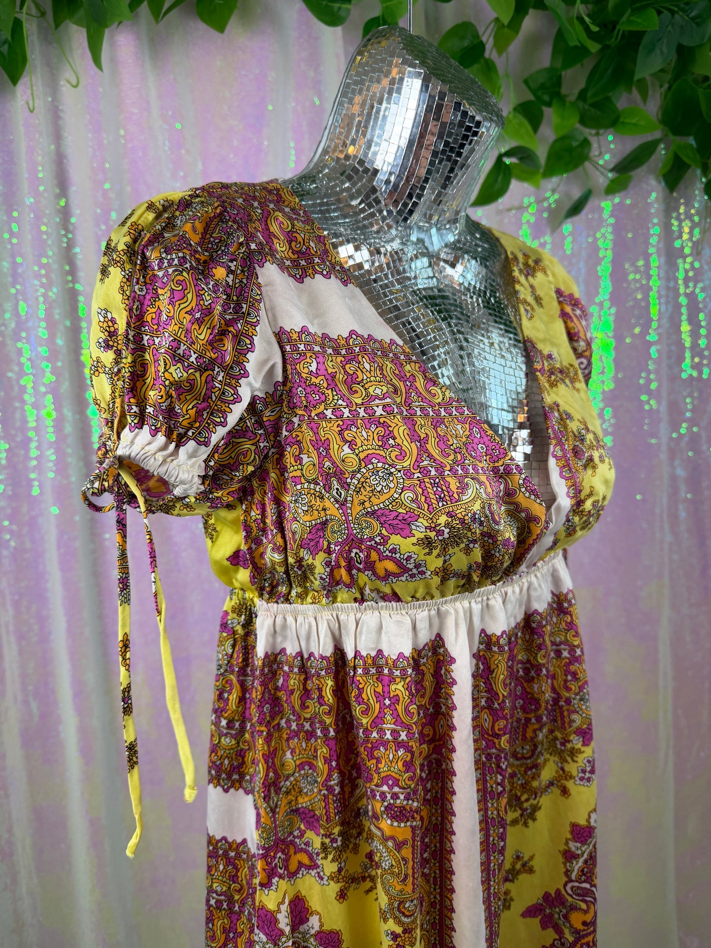 Alice & Trixie (S) 🎀🌼🍋🪷 y2k pink lemon paisley boho cali tumblr Coachella festival girlie empire waist frock babydoll mini silky soft dress (factory tagged: S)