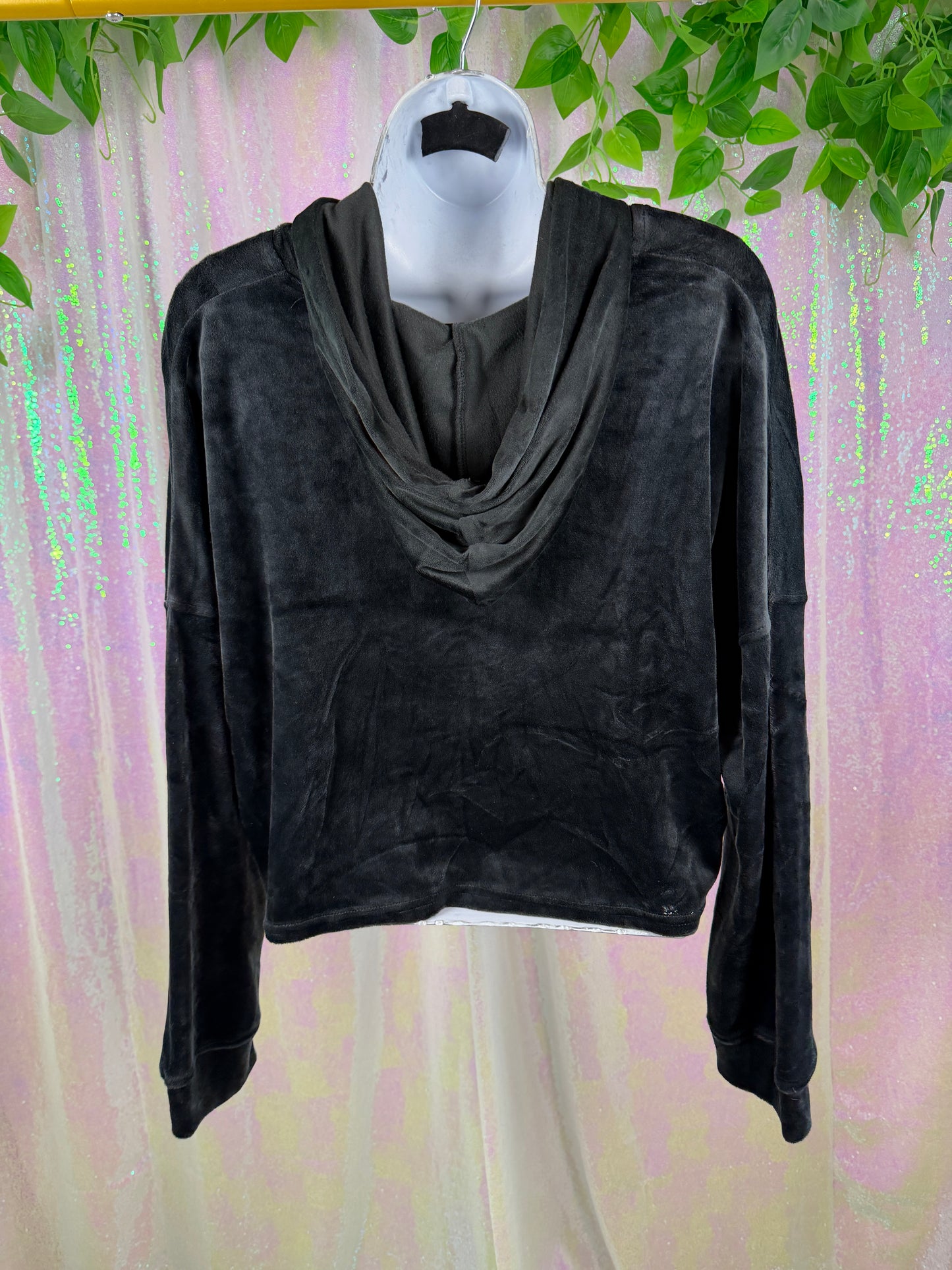 Juicy Couture (L) 🖤🕶️🐈‍⬛💎 black velvet silver rhinestone velour hoodie Y2K glam lounge baddie hoodie bratz girlie streetwear (factory tagged: L)