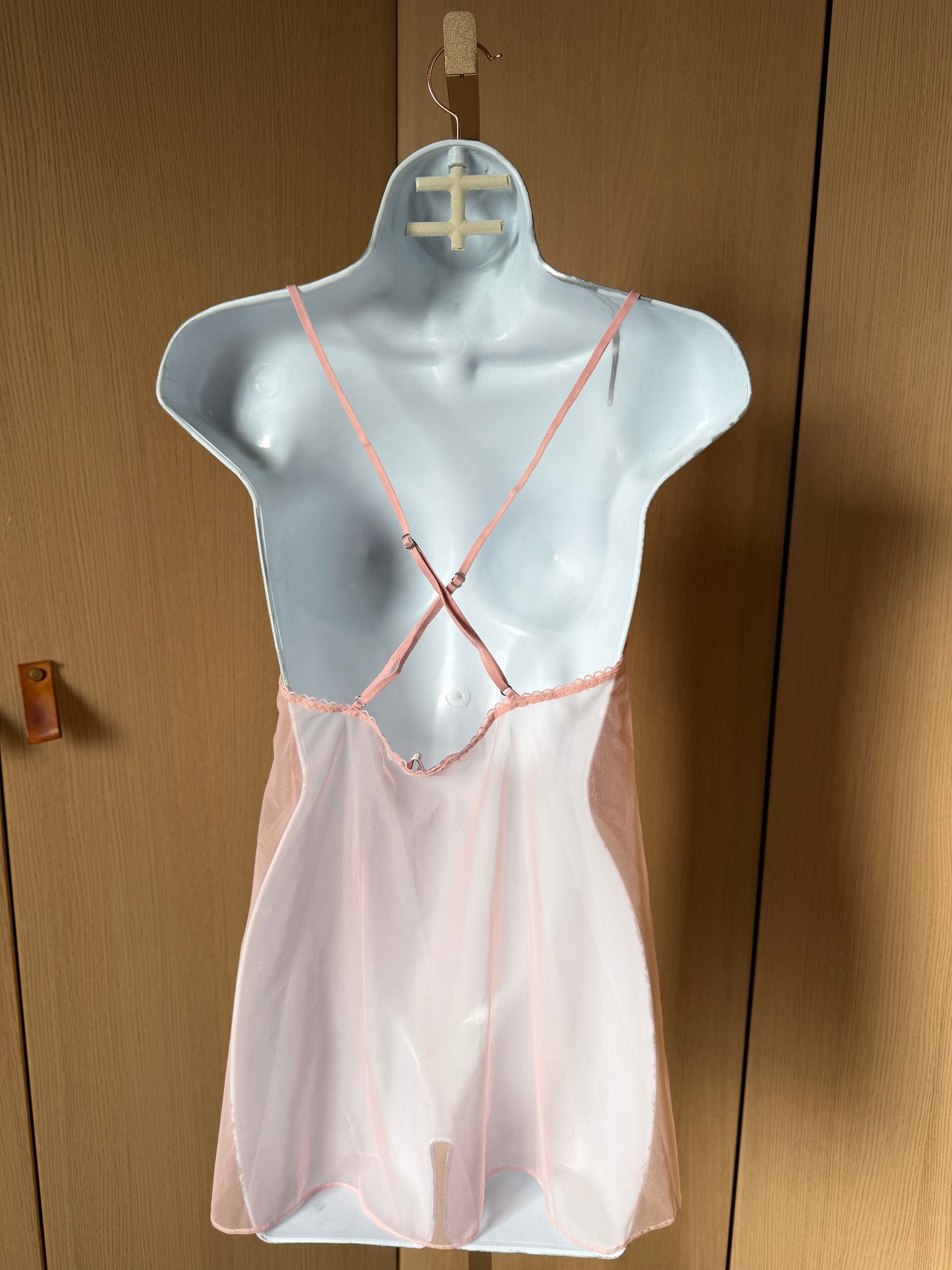 Victoria's Secret (M) 💗💐🌸💞 vintage late 90's early 2000's y2k britney spears lace and mesh blush pink babydoll lingerie see through slip dress, pink (factory tag: n/a)