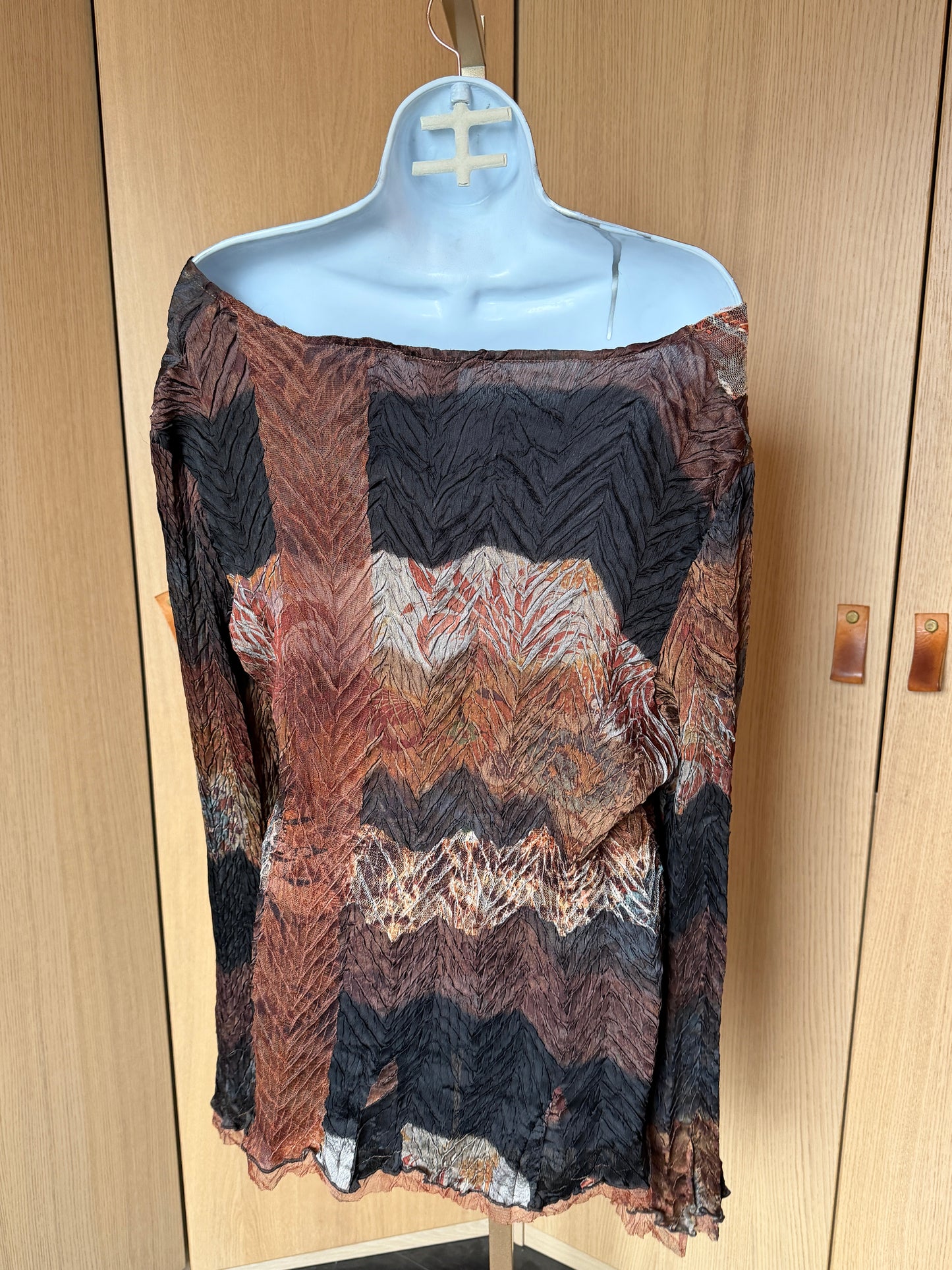 Alberto Makali (L) 🍂🧚‍♀️🍁🪵 vintage mid-2000's woodland fairy goblin girlie ghoul tree troll long sleeve shirt crinkle stretch top, brown (factory tag: XL)