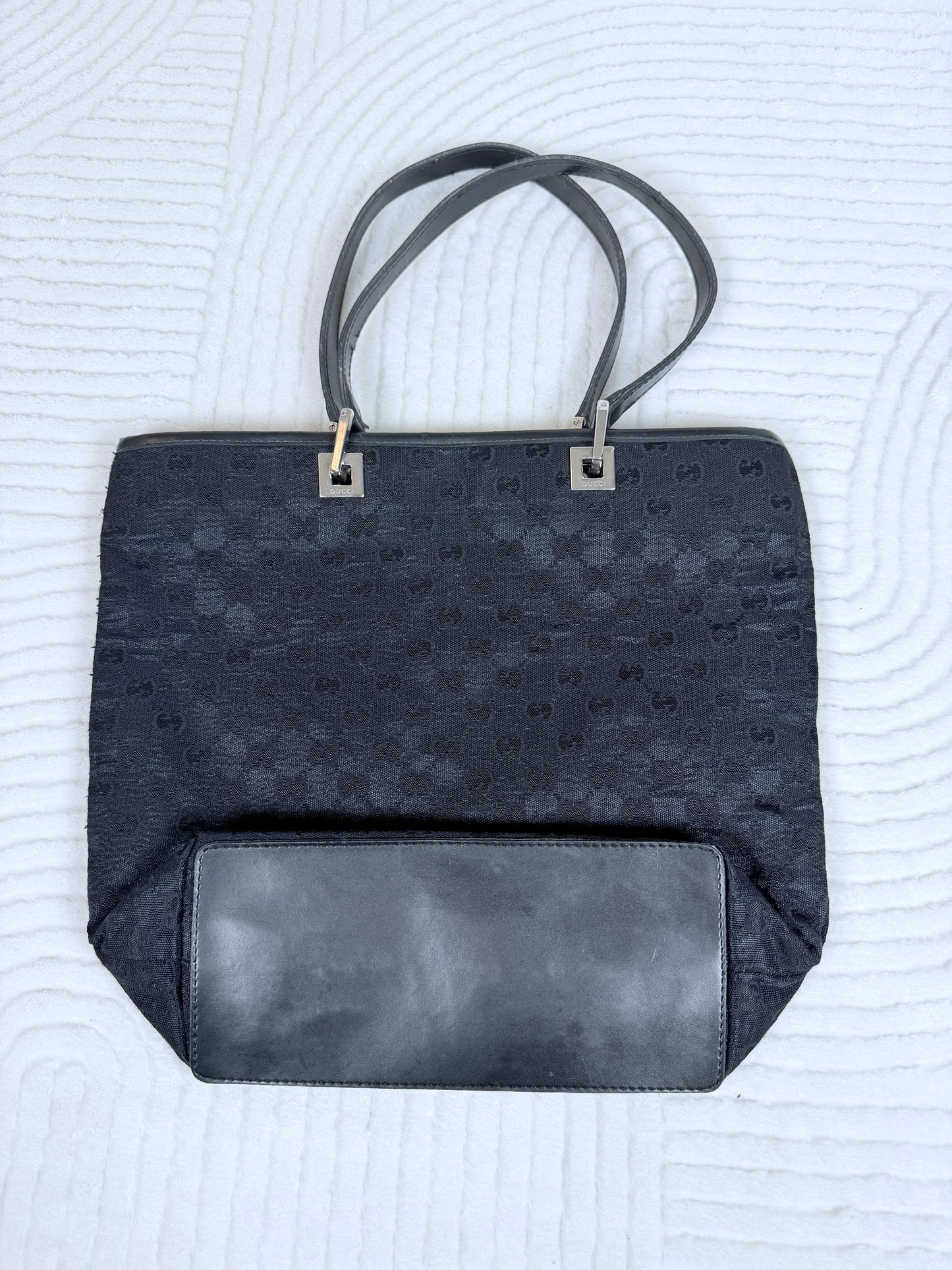 DOUPE Gucci Tote (n/a) 🖤👜🌑🕶️  business siren sexy sleek work black bag with silver hardware and leather accents