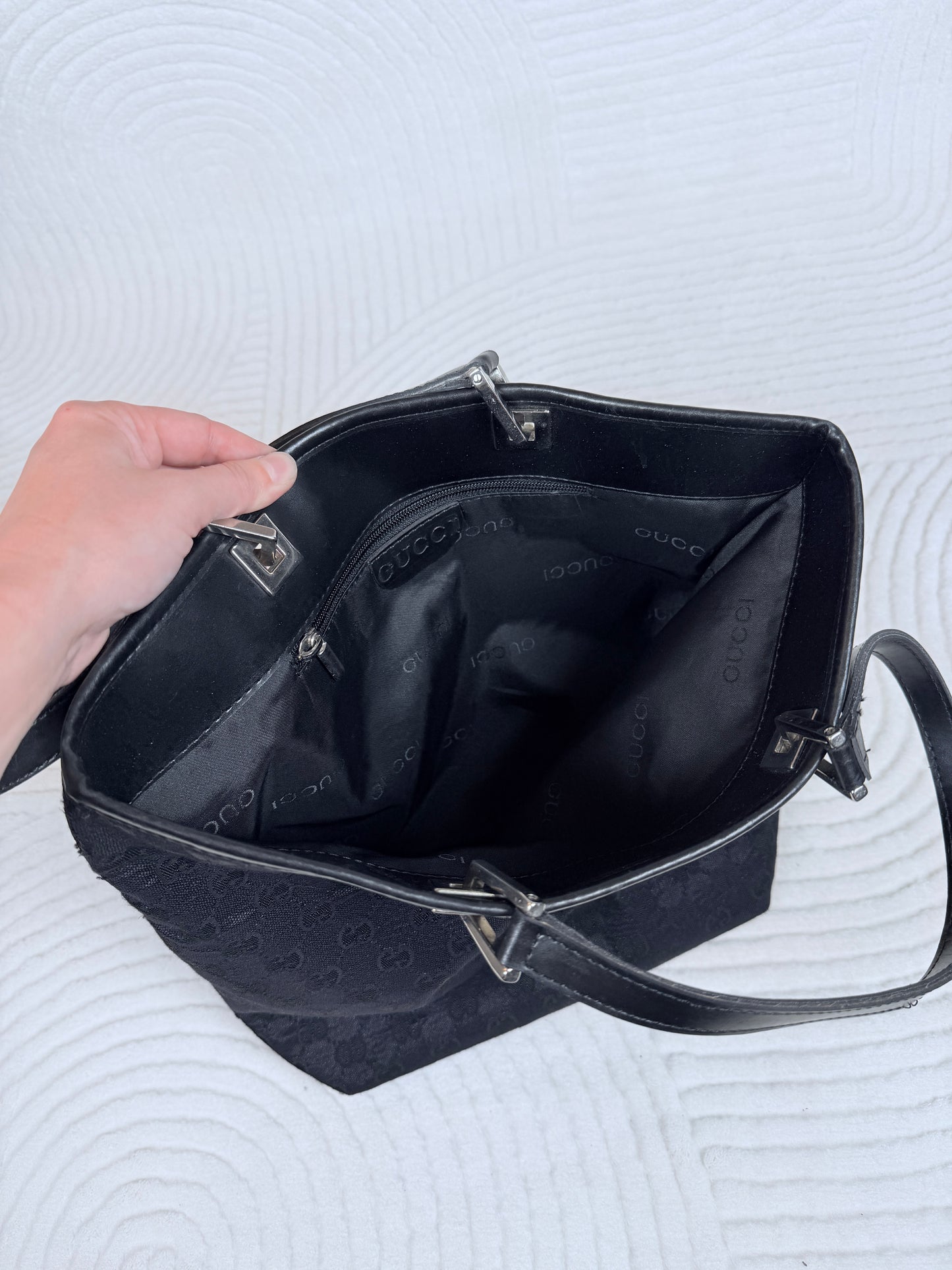 DOUPE Gucci Tote (n/a) 🖤👜🌑🕶️  business siren sexy sleek work black bag with silver hardware and leather accents