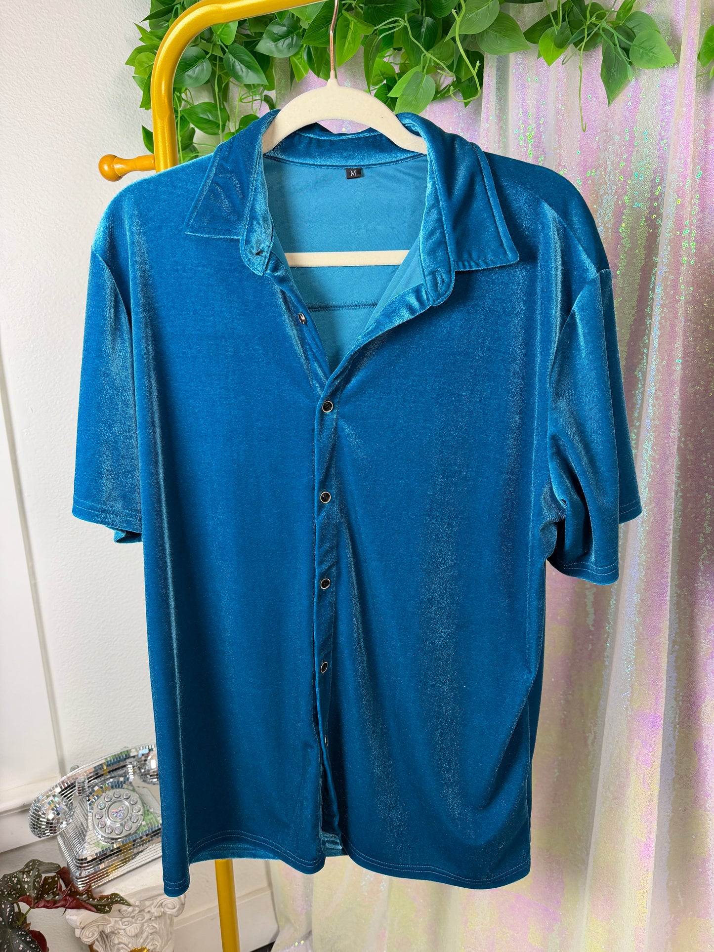 Half-Bag Value Bundle (M) 💙🌼🌺🪩 electric blue velvet oasis disco dude festival raver t-shirt button down with matching shorts set, floral yellow and red flowers and green leaves funky part button down