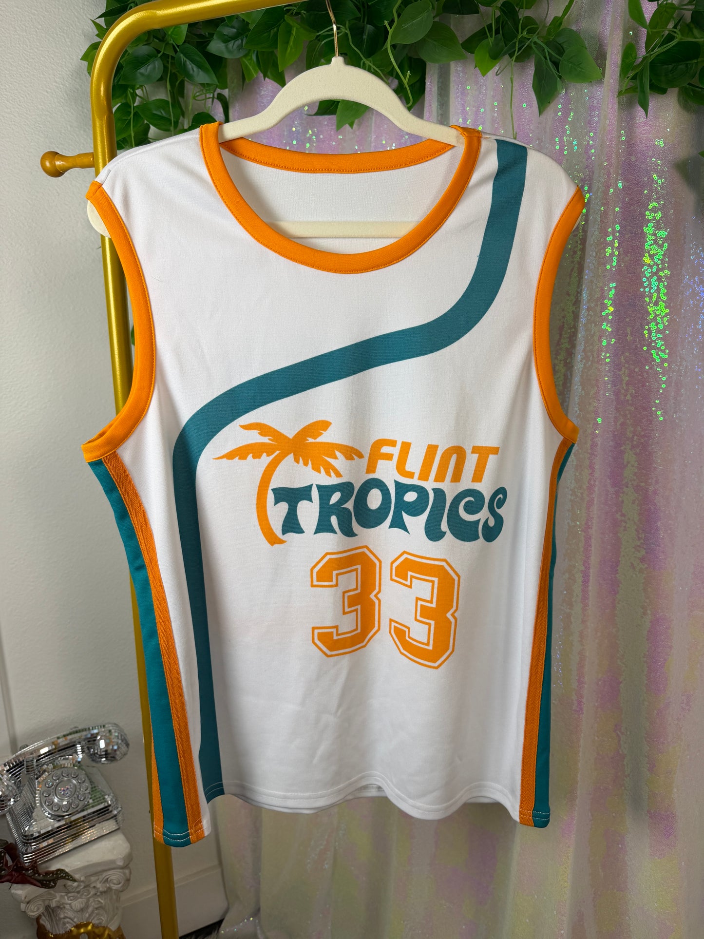 Full-Bag Value Bundle (M) 🐾🌴🌀🌙 Jackie Moon Flit Tropics festival camper comfy cozy cat and dog PJ set and tie dye white and black sweatshirt (factory tagged: M &L)