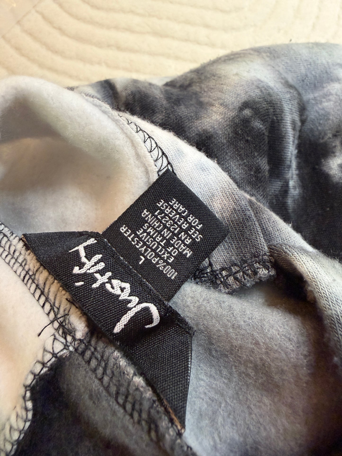 Full-Bag Value Bundle (M) 🐾🌴🌀🌙 Jackie Moon Flit Tropics festival camper comfy cozy cat and dog PJ set and tie dye white and black sweatshirt (factory tagged: M &L)