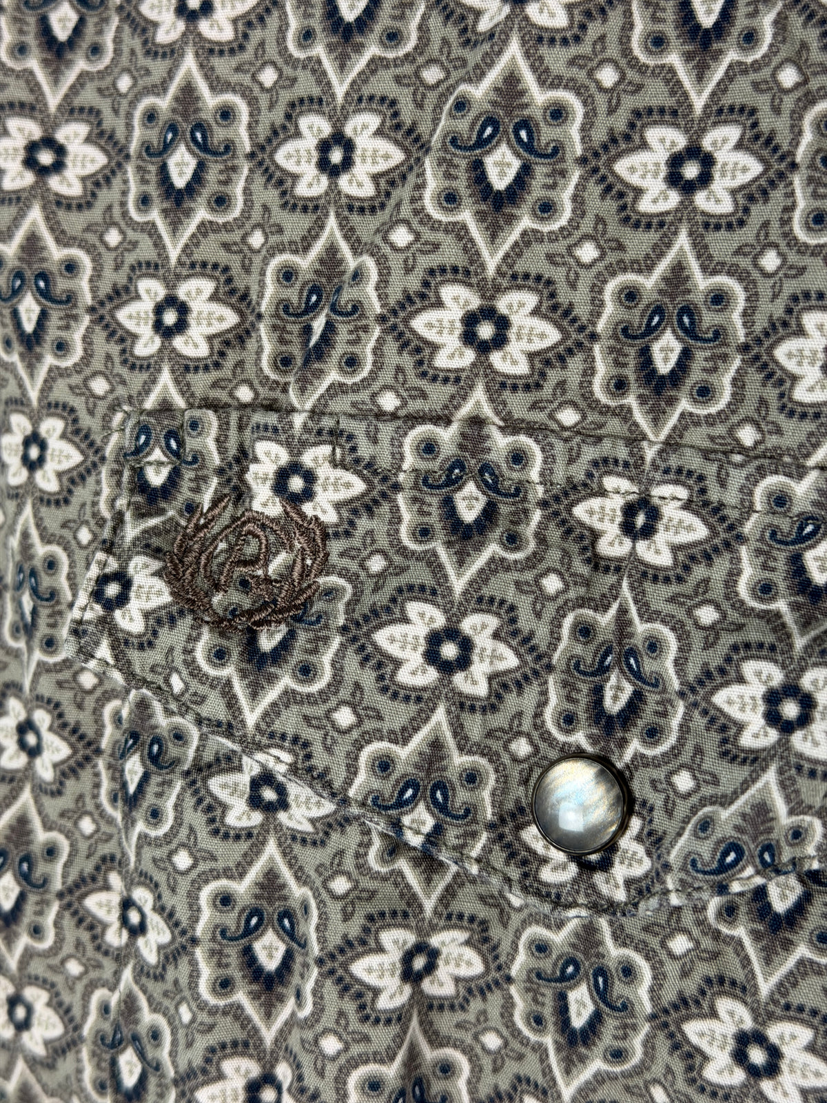 Panhandle Select (XL+) 🕰️♟️🪩🐎 trippy funky retro boho grey black and cream western geometric print button-up polo shirt (factory tagged: XXL)