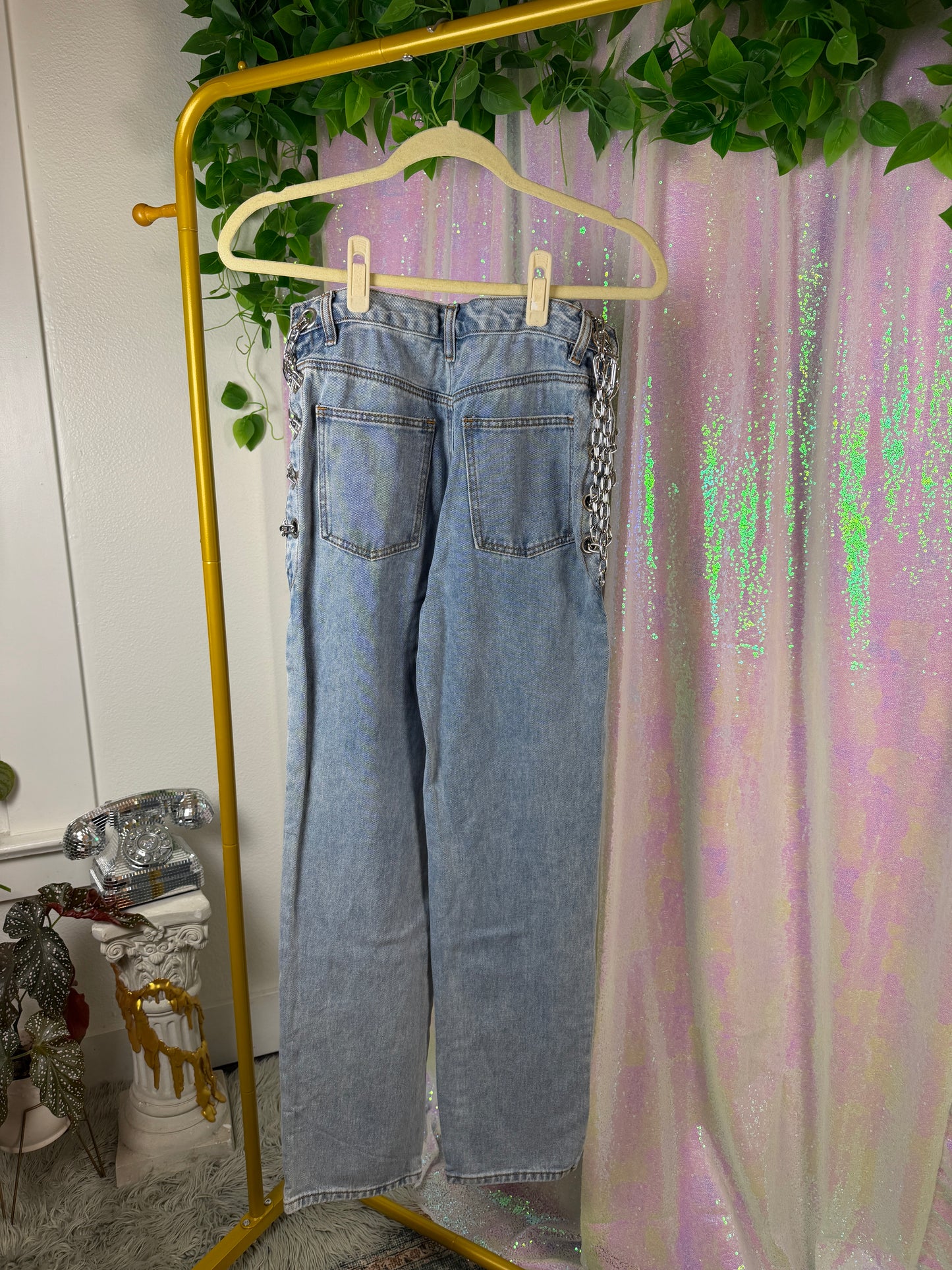 Full-Bag Value Bundle (M) ⚡️🌪️🖤🪩 techno baddie underground soft grunge tie dye long sleeve shirt, swirl matching sweat set, chain laced jeans (factory tagged: M & 3)