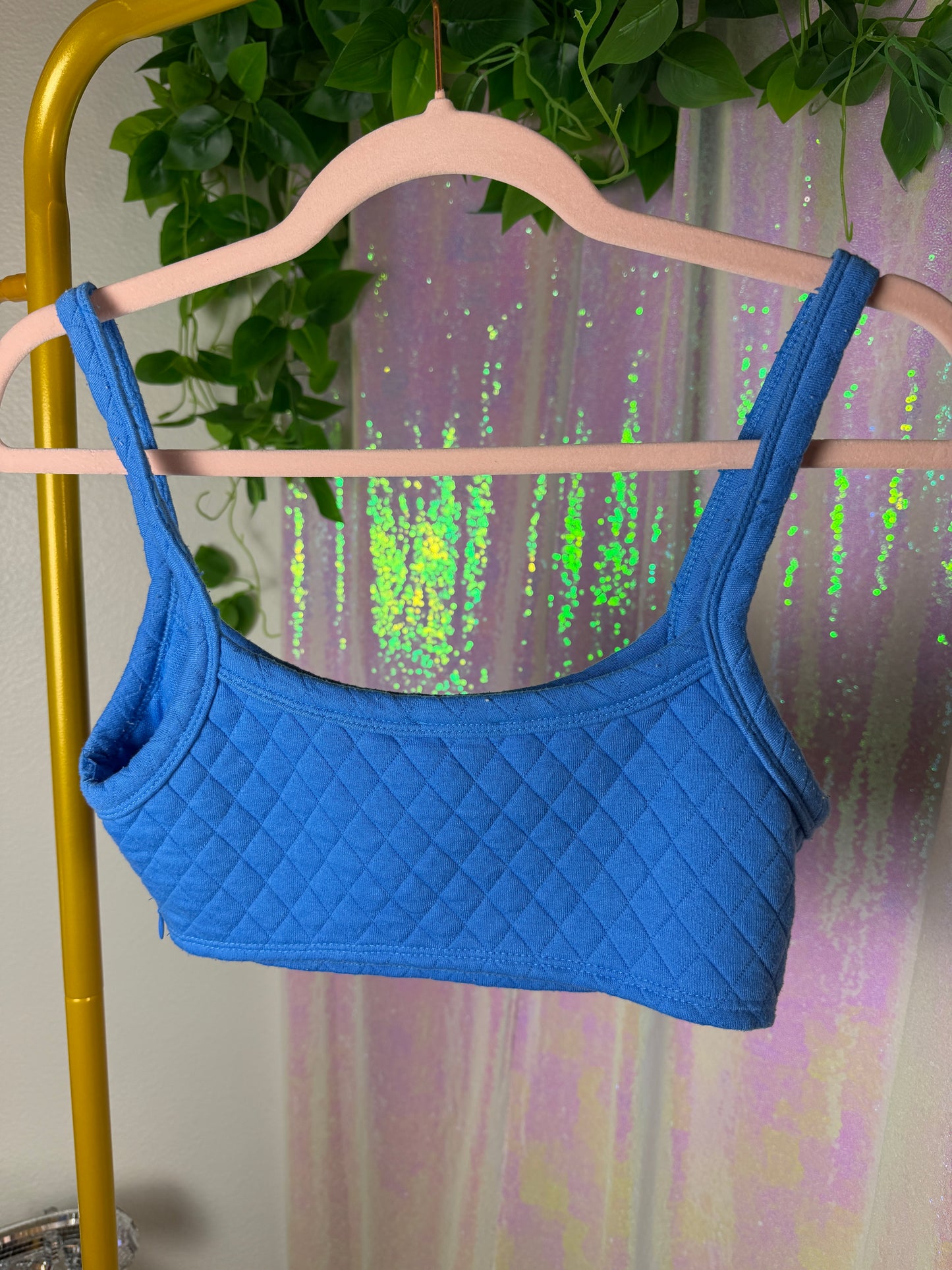 Full-Bag Value Bundle (M) 🌼🐉💙🌸 retro floral comfy cozy camper sunset survivor festival wind down blue quilted lounge set, flower power red and pink flare pants, black dragon crop top