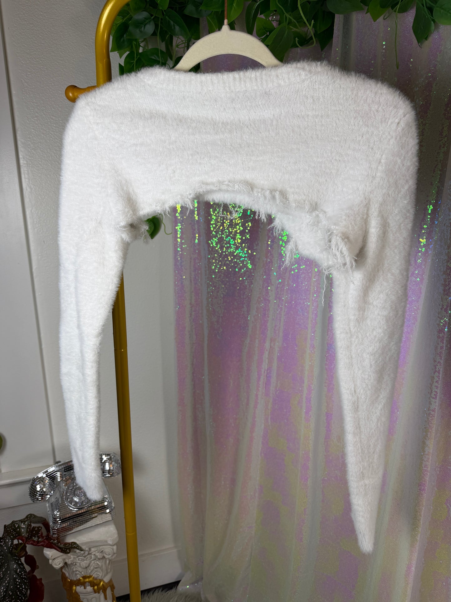 Full-Bag Value Bundle (M) 🌼🐉💙🌸 retro floral comfy cozy camper sunset survivor festival wind down blue quilted lounge set, flower power red and pink flare pants, black dragon crop top