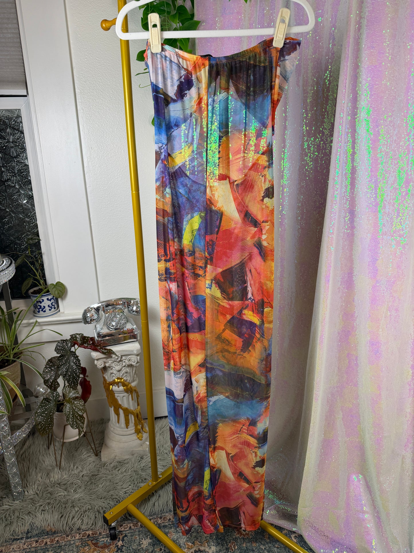 Quarter-Bag Value Bundle (L) 🍑🌸💗🔥 sunset flame red blue pink marble swirl mesh rave club party and silky dreams (factory tagged: M & L)