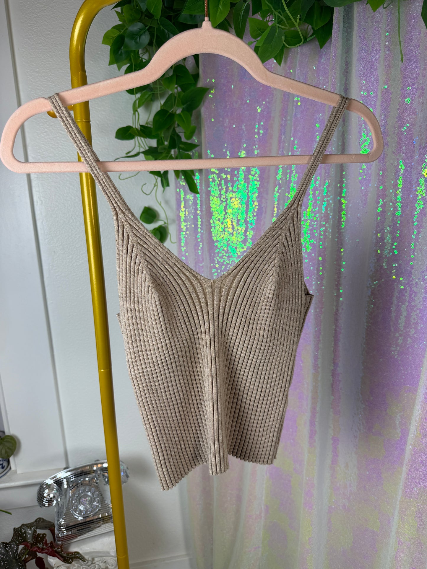 Full-Bag Value Bundle (S) 🐆🌼🤎🍯 dainty daisy black comfy cozy sweatshirt kitty cat cheetah leopard raver girl brown and tan crop tops and animal print shorts (factory tagged: XS & S)