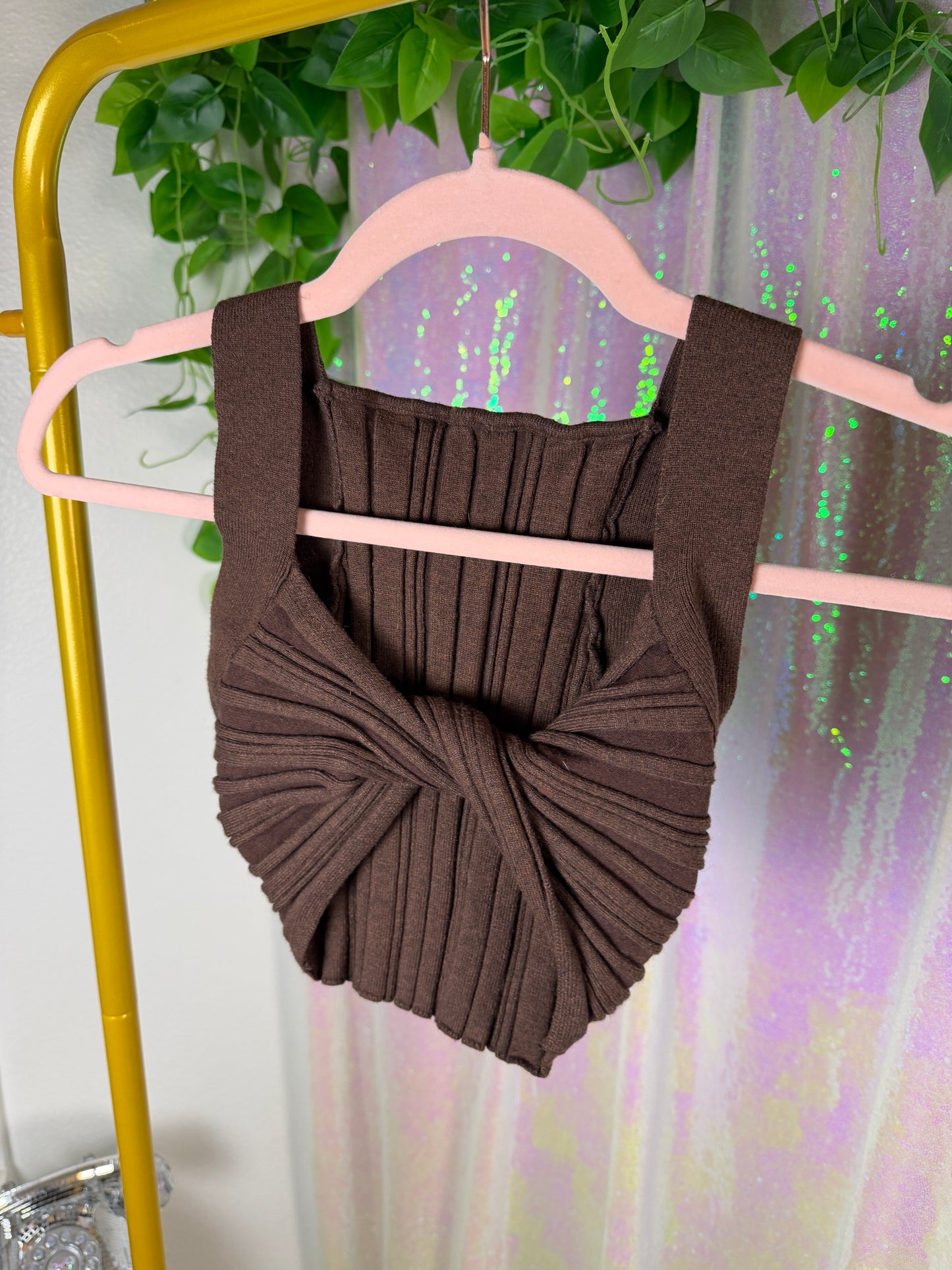 Full-Bag Value Bundle (S) 🐆🌼🤎🍯 dainty daisy black comfy cozy sweatshirt kitty cat cheetah leopard raver girl brown and tan crop tops and animal print shorts (factory tagged: XS & S)