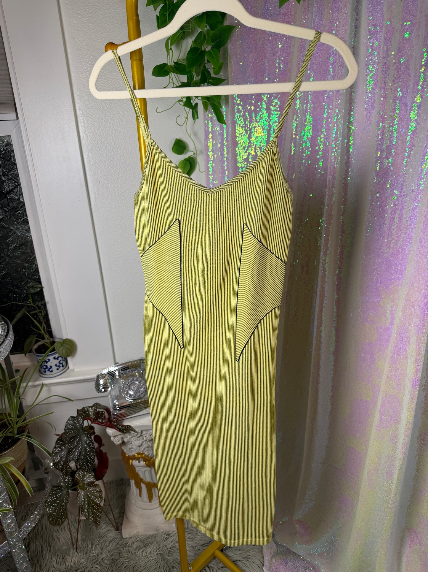 Half-Bag Value Bundle (S) 🌙🖤🍸🌿 soft-edge midnight shego to happy hour black silky slip, green lime body con midi dress, black zip up hoodie (factory tagged: XS & S)