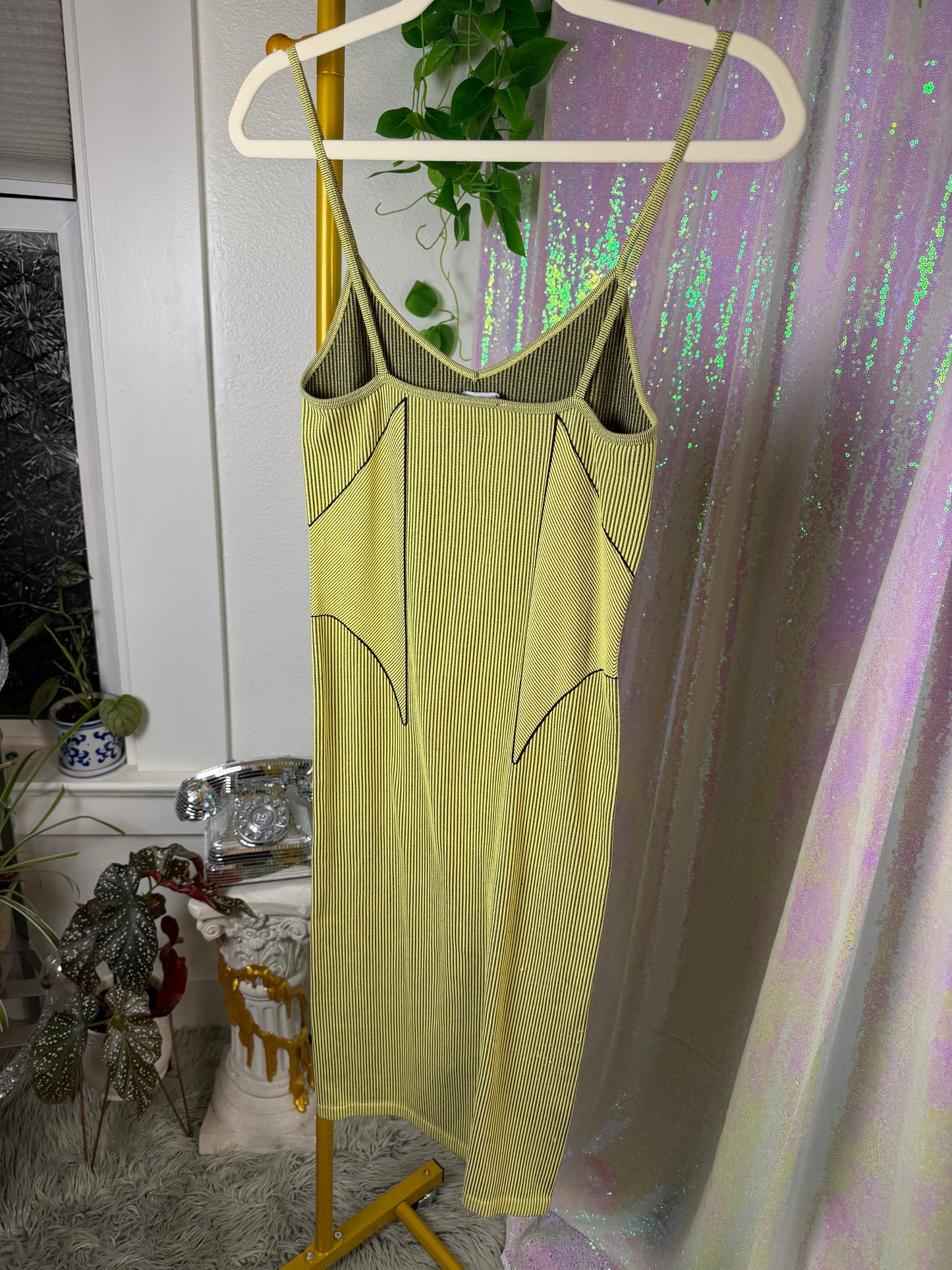 Half-Bag Value Bundle (S) 🌙🖤🍸🌿 soft-edge midnight shego to happy hour black silky slip, green lime body con midi dress, black zip up hoodie (factory tagged: XS & S)