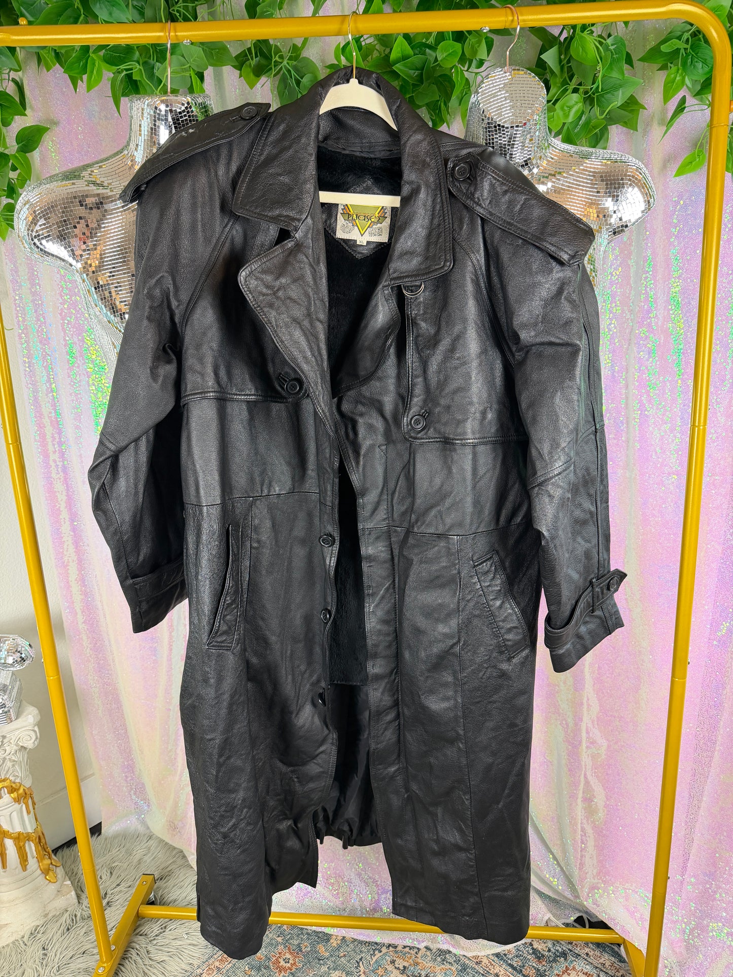 PHASE 2 (XL+) 🖤🎥🕶️📸 80s/90s matrix cyber punk black leather trench, full-length rebel outerwear (factory tagged: XL)