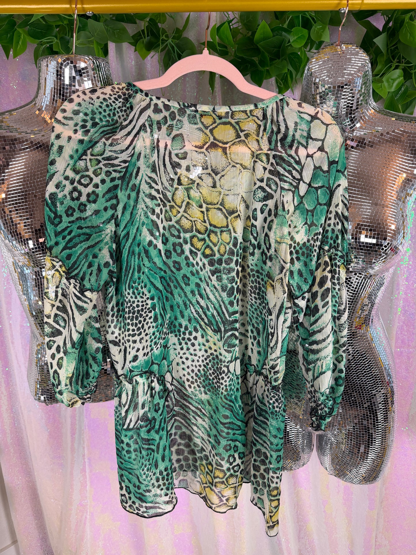 TI AMO (L) 🐍🌿🦋💚 green mixed animal print sheer, jungle siren, early-2000s boho glam (factory tagged: EUR 40)