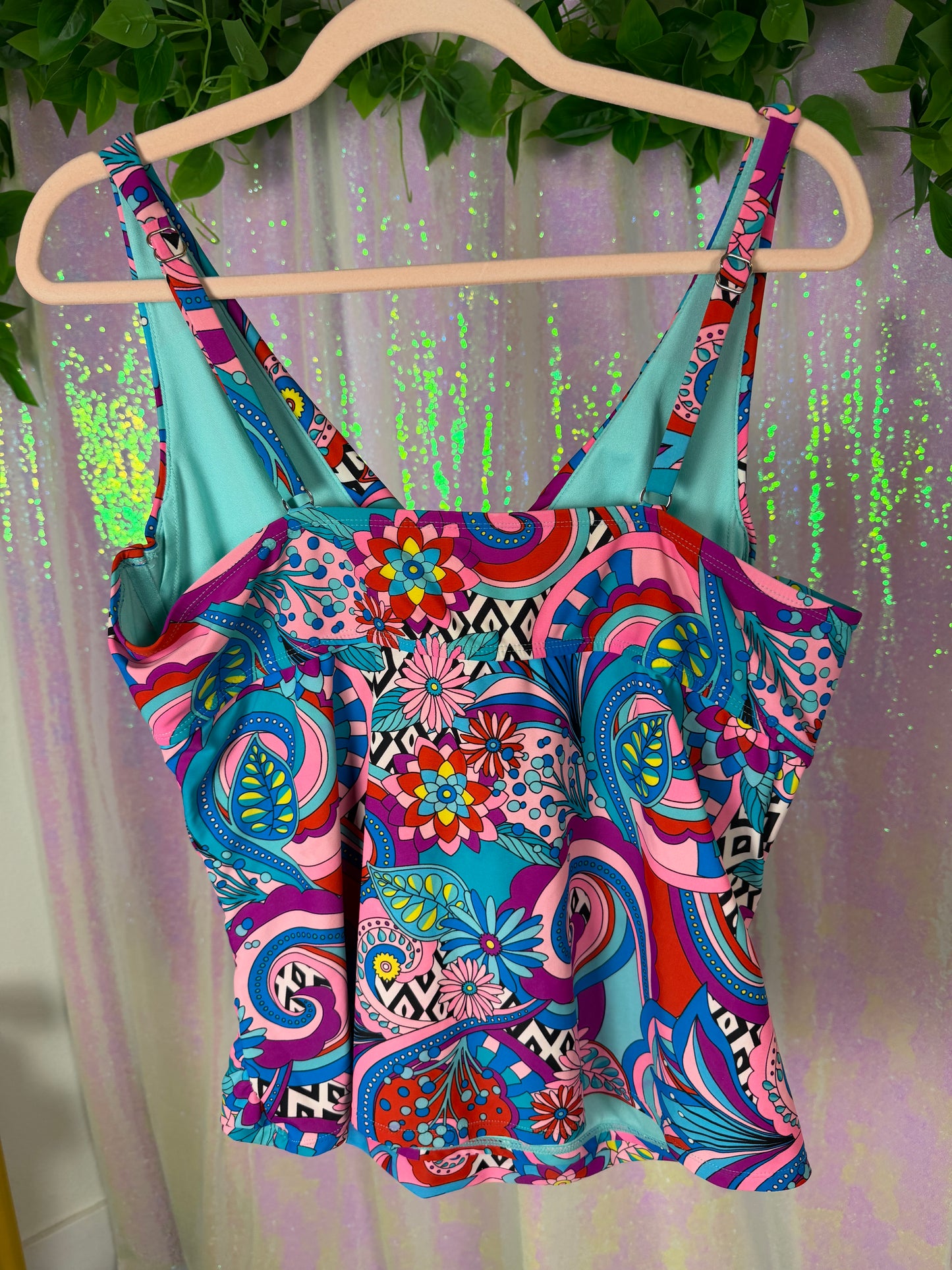 Half-Bag Bundle (XL+) — 🦋🌸🖤💚 fairy y2k butterfly raver, lace layering lingerie, neon green checkered crochet shorts (factory tagged: M, XL+)