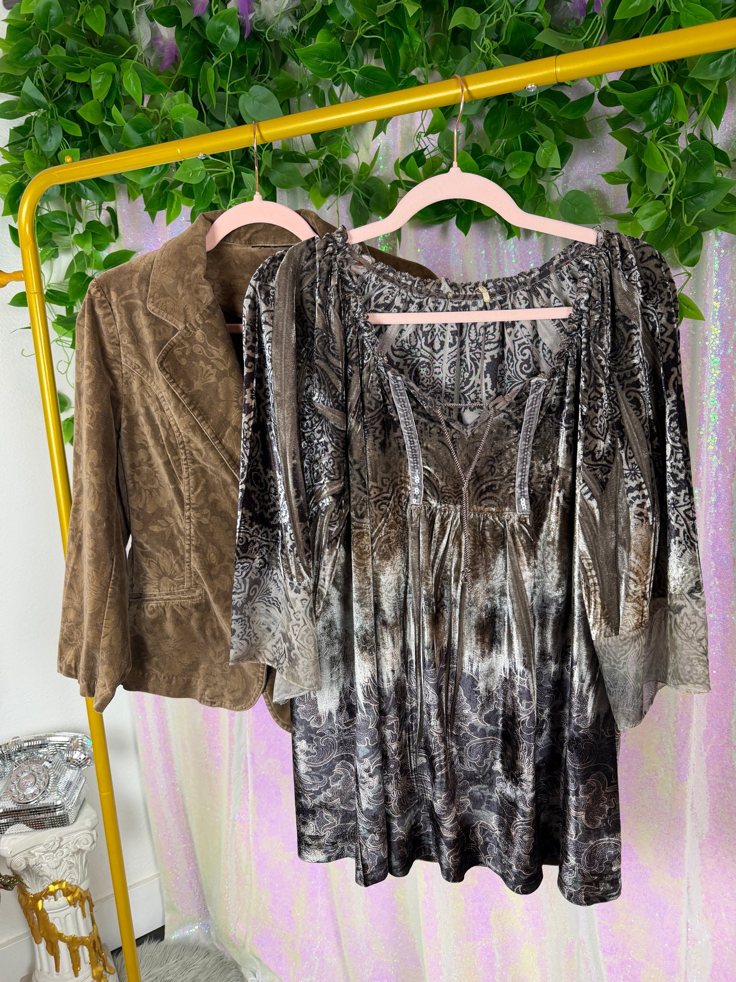 Full-Bag Bundle (L) — 🤎🍂🕯️🪶 dark romantic boho witchy velvet layers, soft grunge flowy floral neutrals (factory tagged: M, L)
